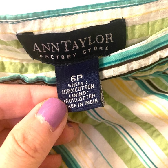 Ann Taylor Green Striped Skirt - Picture 3 of 3